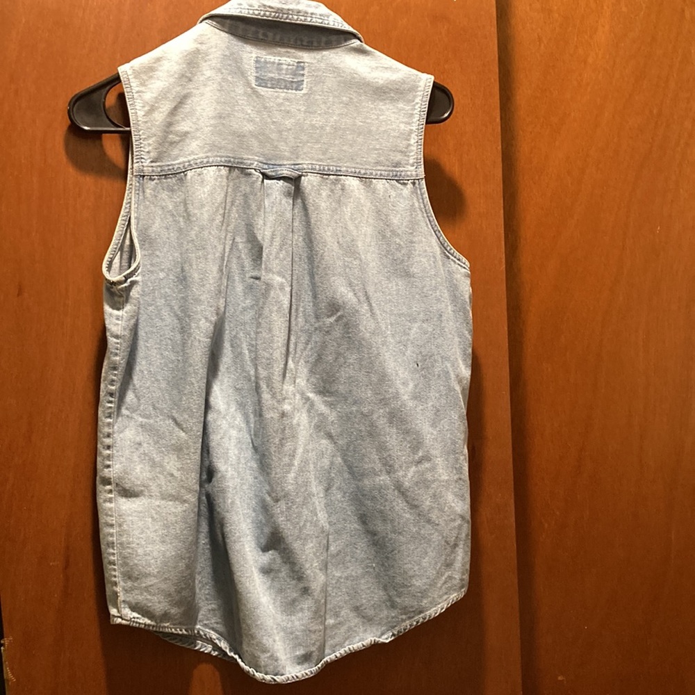 Ladies Vintage sleeveless Denim Laguna Seca Raceway, Collared - Button-up - Picture 4 of 6